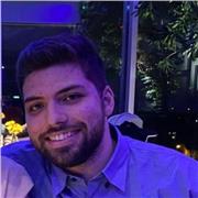 Studente di ingegneria industriale con certificazioni linguistiche di lingua inglese e spagnola. Offro lezioni private di Matematica e Fisica e supporto per lingua inglese e spagnola.